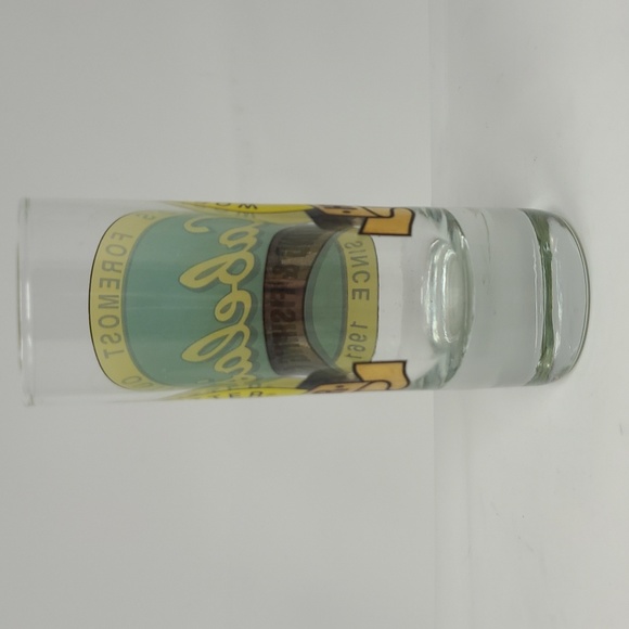 CABELA'S TALL SHOT GLASS - HUNTING  & FISHING GEAR SINCE 1961 - Picture 3 of 9